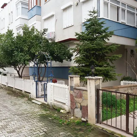 Blue Paradise Tatil Evi *